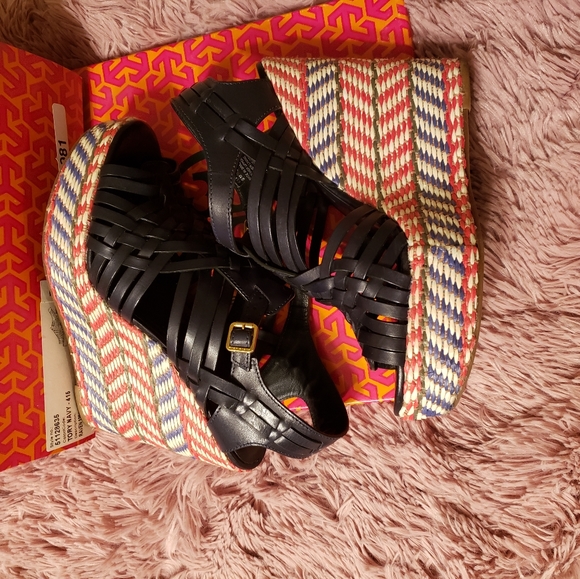 Tory Burch Raven 125mm Wedge, Tory Navy Color - Picture 3 of 7